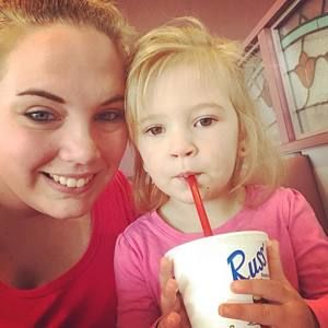 Meet your Posher, Leah